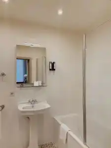 La Lys Rooms & Suites - 36