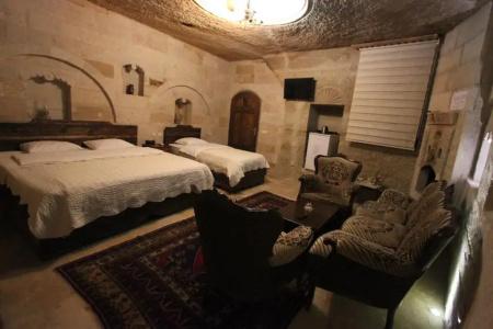 Family Cave Suite - 17