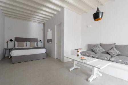 Cova Mykonos Suites - 80