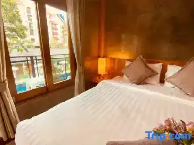 Paradise Land - 132