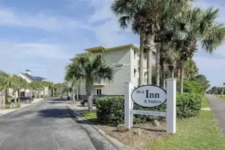 30-A Inn & Suites - 134
