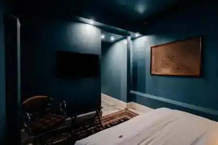 Aethos Milan - 208