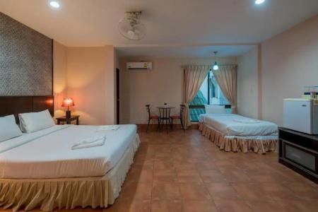 Amarin Patong - 18