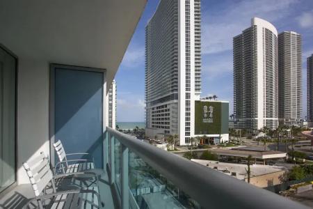 DoubleTree Resort Hollywood Beach - 46