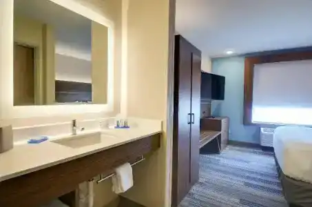 Holiday Inn Express & Suites - Houston Westchase - Westheimer, an IHG - 100