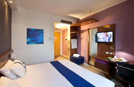 Holiday Inn Express, An Ihg - 52