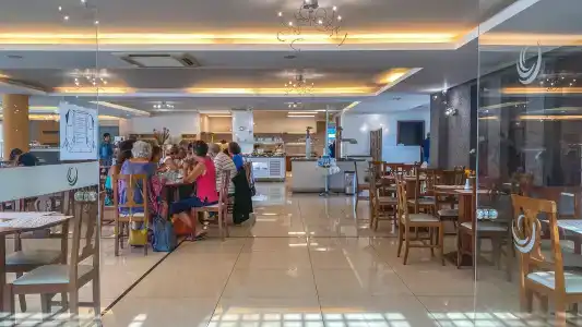 Chrispy Waterpark Resort - 29