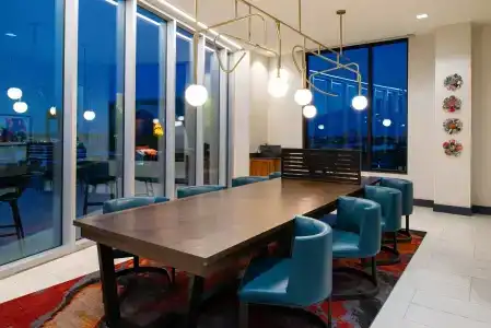 Hyatt Place Chicago Wicker Park - Brand New - 24