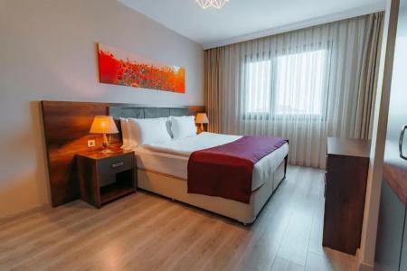 Empula & Residences - 82