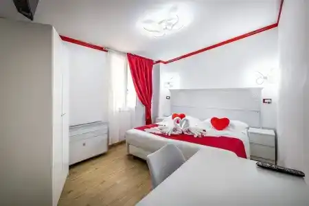 ḤỌṬẸḶ ṾẸṆẸṬỌ !! Centro Storico di Ƒirenze !!! Con Access ZTL - 128