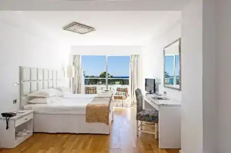 Grecian Sands - 50