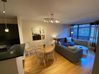 ApartHotelMontreal by Les Terrasses Saint Urbain 2225I2 - 26