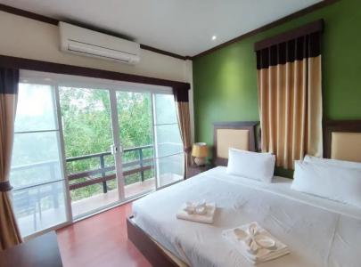 Baantip Suantong - 19