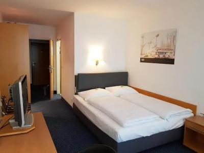 ArtAna Neotel - 29