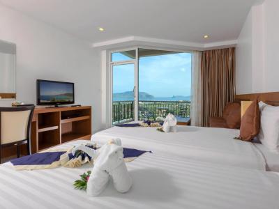 The View Rawada Phuket - 36