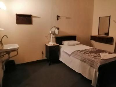 New Hotel - 10