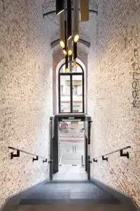 Ferenc & Restaurant - 14