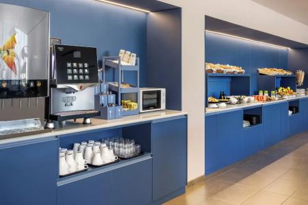 Crowne Plaza Madrid Airport - 20