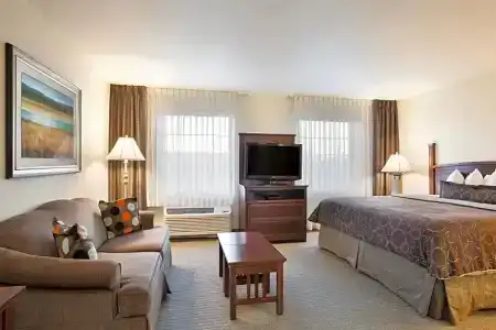 Staybridge Suites Airport, An Ihg - 55
