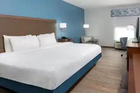 Hampton Inn Charlotte Uptown - 34