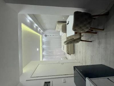 Ikea - 64