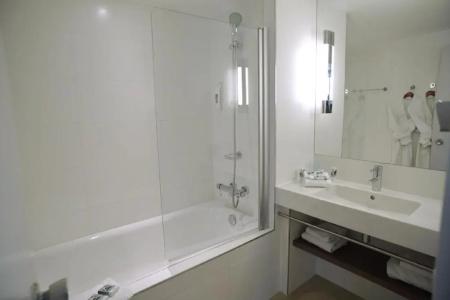 Mercure Bordeaux Cité Mondiale Centre Ville - 105