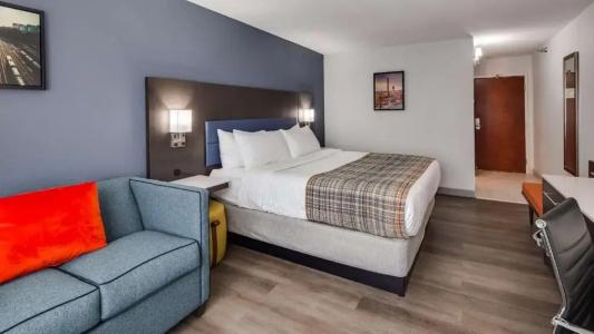 Best Western Premier City Gateway - 63