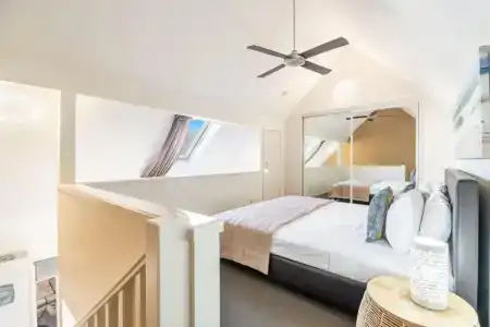 Byron Central - 73