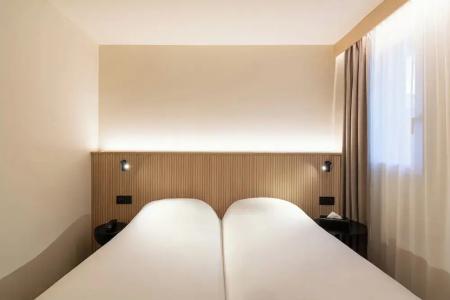 Kyriad Rouen Centre - 64