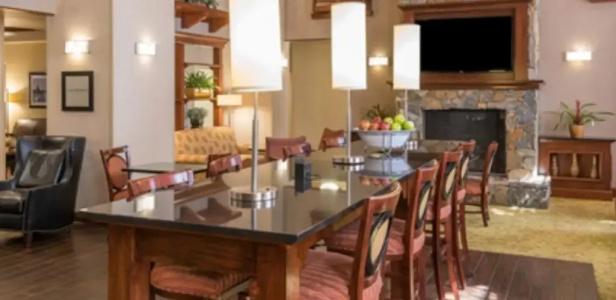 Hampton Inn - Suites-North-I-95 - 20