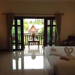 Oh Amphawa Boutique Resort - 24