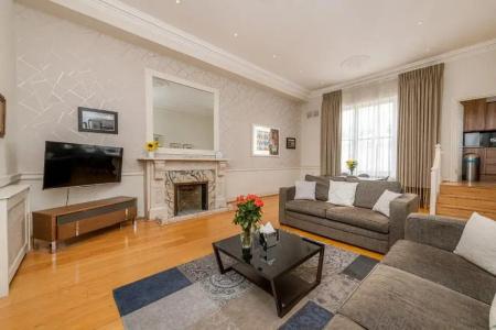 Queensgate Court - 248