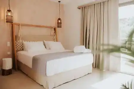 elia boutique - 55
