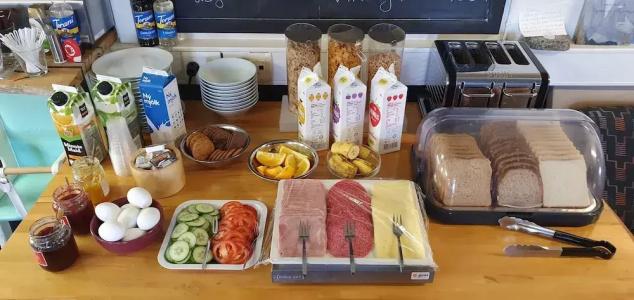 Viking Café - 9