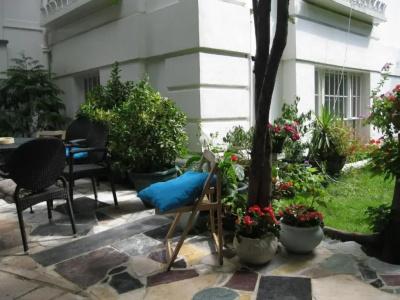 Dawson Place, Juliette's - 19