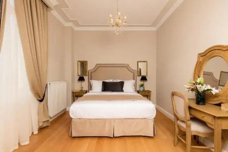 Athens Mansion Luxury Suites - 42