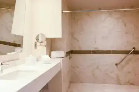 Courtyard by Marriott Mexico City Vallejo - 33