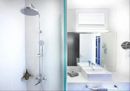 Coral Suites & Spa - Adults Only - 9