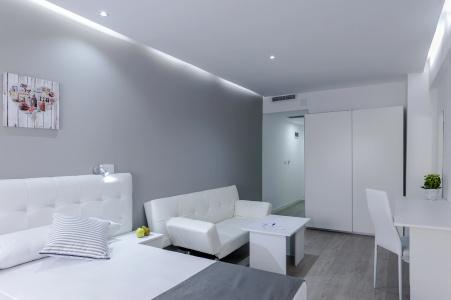 Boutique Urban Madrid Serrano - 2