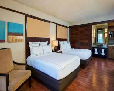 DoubleTree by Hilton Orlando at SeaWorld - 1