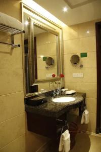 The Royal Marina Plaza Guangzhou - 62