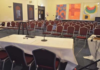 Ymca Three Arches - 10