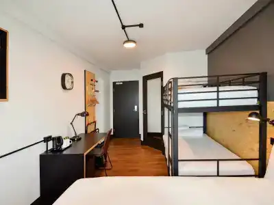 ibis budget East - 13