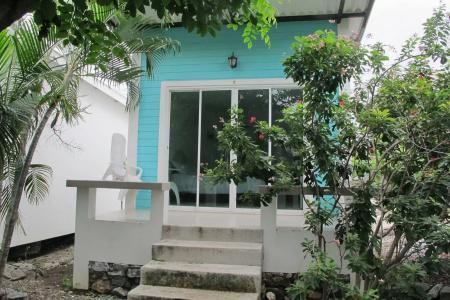 Charlie's Bungalows - 10