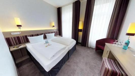 Goldene Traube - 44