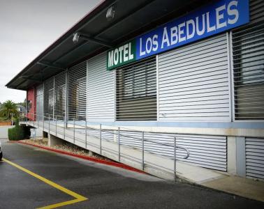 Los Abedules - 0