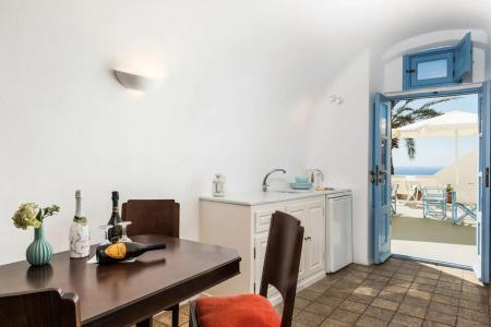 Pantelia Suites - 142