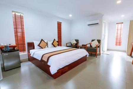 Sandy Clay Bungalows - 42