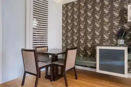 Ansen and Suites - 193