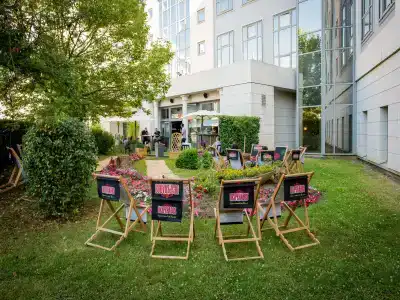 Campanile Roissy - 18
